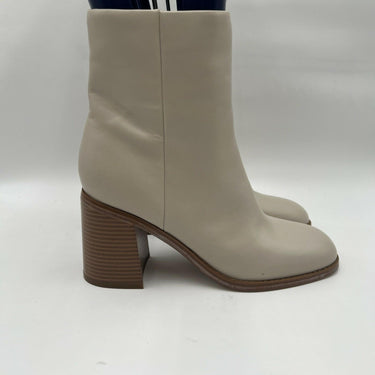 Women’s Marc Fisher Lysia Side Zip Off White Leather Bootie Size 10M Marc Fisher