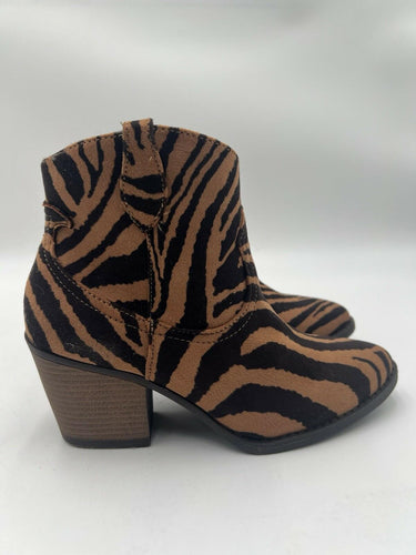 Sugar Tula Tiger Zebra Print Faux Suede Ankle Booties Womens 7.5 Sugar