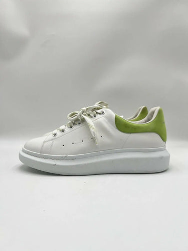 Alexander McQueen Oversized Sneakers in white leather with a lime green Size 45 Alexander McQueen