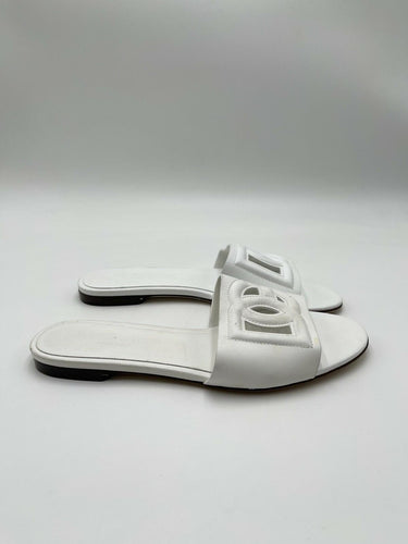Dolce & Gabbana white leather Bianca mules embossed DG logo Size 36.5 Dolce&Gabbana