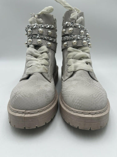 Sugar Kade Ivory Text Emboss Pearl Chain Combat Boots Womens 10 Sugar