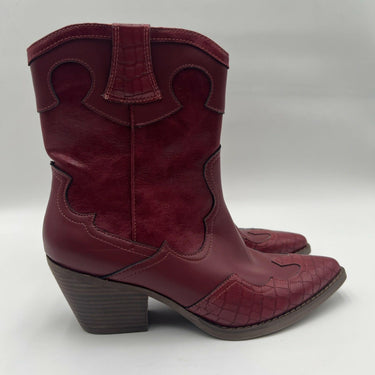 Women’s Crown Vintage Izzie Western Booties Red Size 9M Crown Vintage