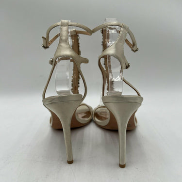 Women’s Badgley Mischka Radiant T-Strap Sandals White Size 8.5 Badgley Mischka