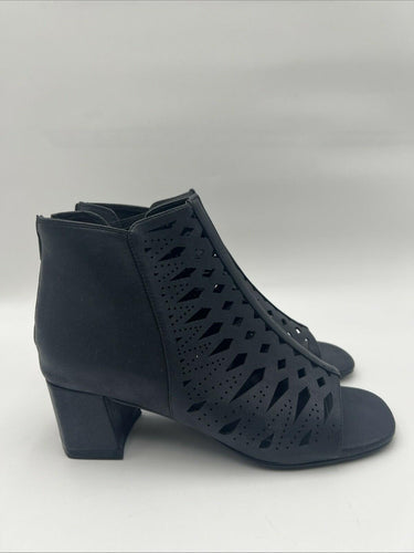 Women's Bellini Jist Back Zip Bootie Black Metallic Size 7.5 Bellini