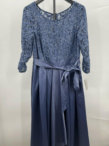 NWT Alex Evenings Wedgewood Sequin Lace 3/4 Sleeve Belted Evening Gown Size 10 Alex Evenings