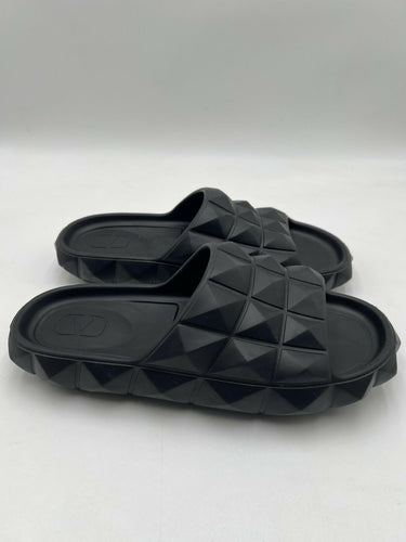 Valentino Garavani Roman Stud Turtle Slide Sandals in black rubber Size 40 Valentino