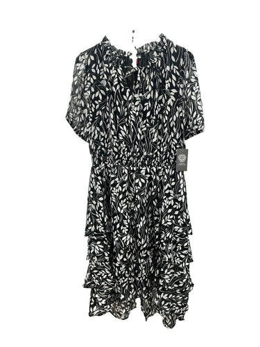 Vince Camuto black and white leaf-print v-neck Woman’s dress Size L Vince Camuto