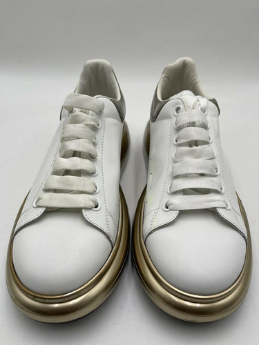 Alexander McQueen Oversized Sneaker white leather gold-tone heel tab Size 42 Alexander McQueen
