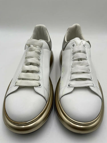 Alexander McQueen Oversized Sneaker white leather gold-tone heel tab Size 42 Alexander McQueen