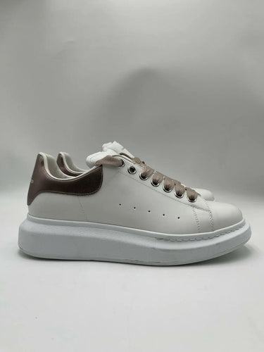 Alexander McQueen Oversized sneaker in white leather Bronze Heel Tab Size 41 Alexander McQueen