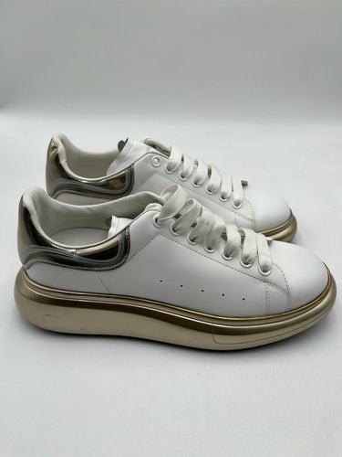 Alexander McQueen Oversized Sneaker white leather gold-tone heel tab Size 42 Alexander McQueen