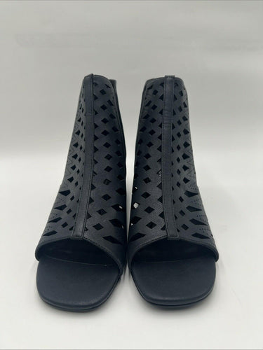Women's Bellini Jist Back Zip Bootie Black Metallic Size 7.5 Bellini