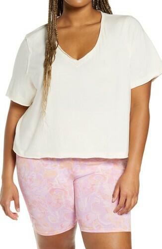 BP. Oversized Lace Trim T-Shirt in Ivory Size 1X BP.