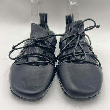 Co Women’s Lace Up Flat Black Size 38.5 Co