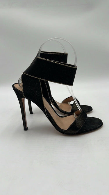 Women’s Gianvito Rossi Dionne Black Ankle Strap Sandal Size 37 GIANVITO ROSSI
