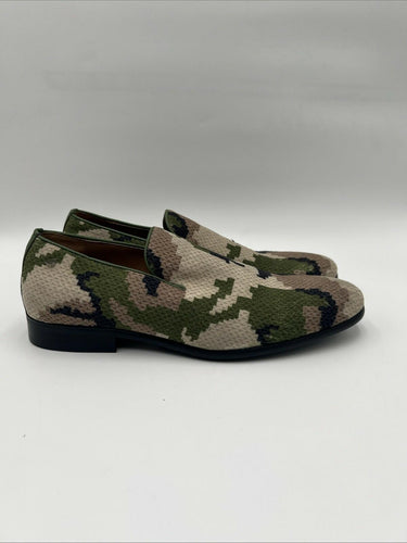 Saks Fifth Avenue Men's Skyler Slip On Loafers Camo needlepoint Size 7M Saks Fifth Avenue