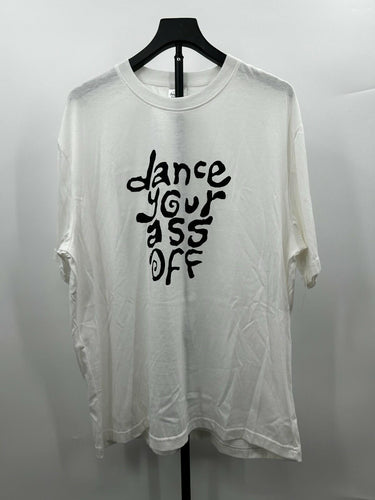 Designs Untitled White crewneck t-shirt features bold, black Graphic Size XL White
