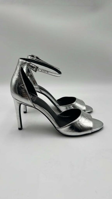 Vince Camuto Women's Aliza Sandals Silver leather Size 9.5M Vince Camuto