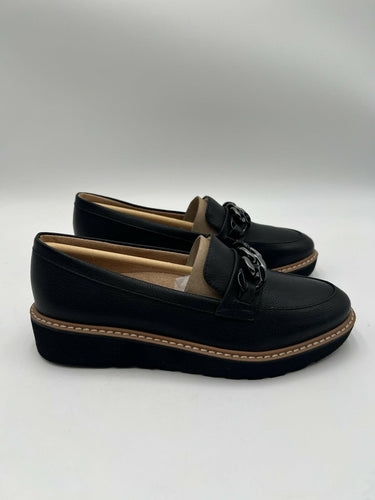 Women’s Naturalizer Emmal in Jet Black slip-on loafer Size 6 Naturalizer