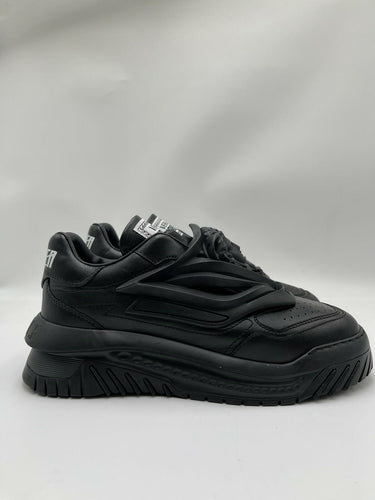 Men’s Versace Odissea low-top sneakers in black leather Size 42 Versace
