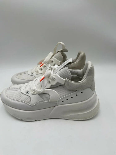 Alexander McQueen Oversized Runner sneakers in white leather Size 40 Alexander McQueen