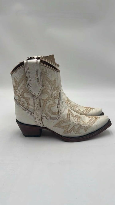 Circle G Women's Pearl Embroidered Ankle Bootie White Size 7.5M Circle G