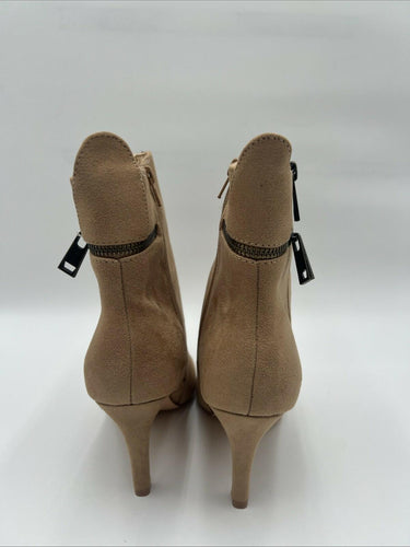 Women's Bellini Claudia Bootie in Tan Size 8 W Bellini