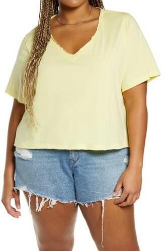 BP. Oversized Lace Trim T-Shirt in Yellow Lemonade Size 1X BP.
