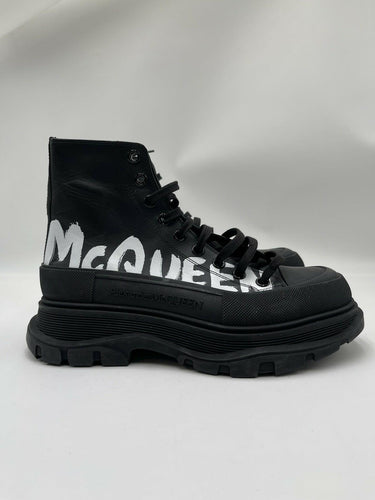Alexander McQueen Tread High Top Graffiti logo Boot in Black leather Size 40 Alexander McQueen
