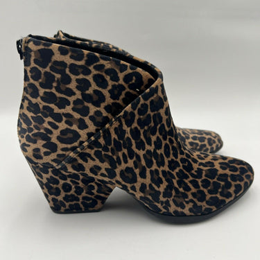B.o.c Women's Casual Boots TAN Luggage Leopard Print Epsom Ankle Boot Size 9M B.o.c