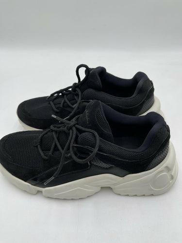 Women’s Salvatore Ferragamo Skylar sneakers in black suede and mesh Size 7