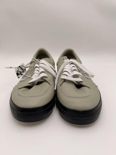 Off-White "Low Vulcanized" sneakers in a "Khaki Green" Size 46
