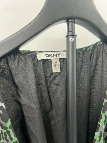 DKNY Dress Womens Chiffon Animal Print Green Black Wrap V Neck Tie Waist XS DKNY