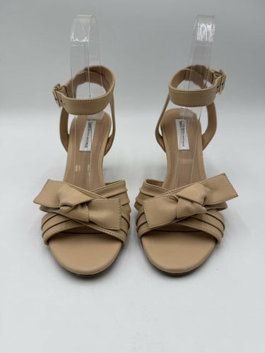 Women’s Saks Fifth Avenue Vikki Bow Beige Leather Sandals Heels Size 6M
