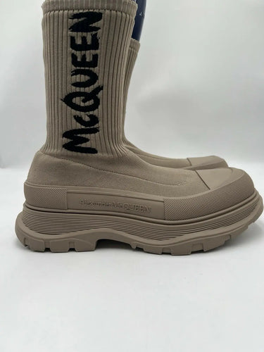 Alexander McQueen Knit Tread Slick Boot Beige graffiti logo Size 44 Alexander McQueen