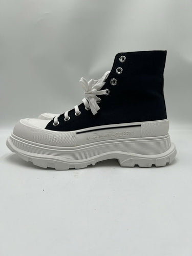 Alexander McQueen Tread Slick Lace Up Boot in black and white canvas Size 45 Alexander McQueen