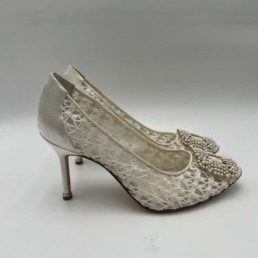 Manolo Blahnik Hangisi White Lace Jewel Buckle Pumps White Size 37 Manolo Blahnik