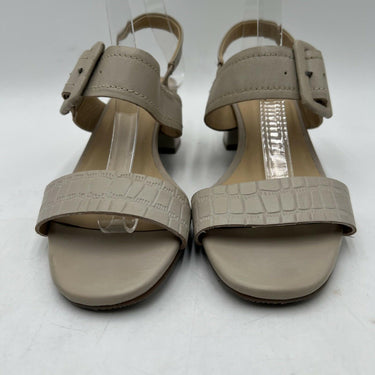 Trotters Women's Laila Heeled Slingback Sandal, Ivory Size 9W