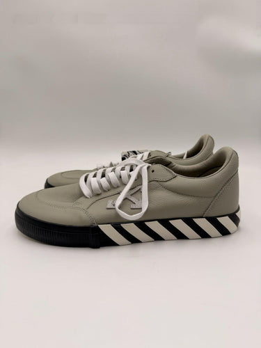 Off-White "Low Vulcanized" sneakers in a "Khaki Green" Size 46