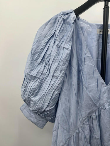 FRAME Dress Light Blue V Neck Puff Sleeve Tiered Crinkle Midi XS/TP FRAME