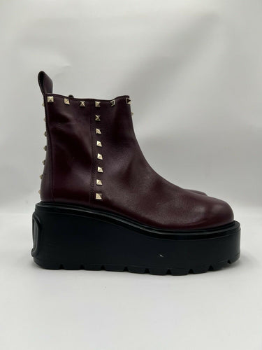 Valentino Garavani Uniqueform platform chelsea boot in rubin Leather Size 39 Valentino