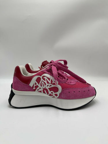 Womens Alexander McQueen Sprint Runner sneakers in hot pink Size 35.5 Alexander McQueen