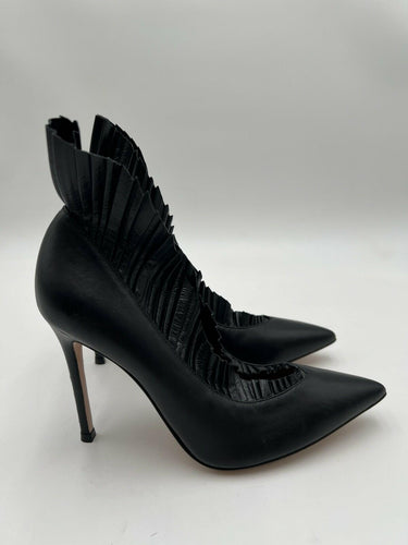 Gianvito Rossi Divine 105 ruffled tulle Black Leather Point Toe Heels Size 36.5 GIANVITO ROSSI