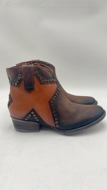 Circle G women's studded star inlay booties Brown Leather Size 7.5M Circle G