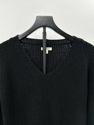 Goodthreads Woman’s black V-neck sweater Ribbed Knit Size S