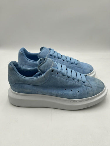 Alexander McQueen Men's 'Oversized' Low-top Sneakers in baby blue suede Size 44 Alexander McQueen