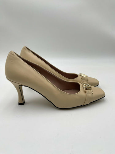 Valentino by Mario Valentino "Clara" logo pumps with gold hardware Size 8 Valentino by Mario Valentino