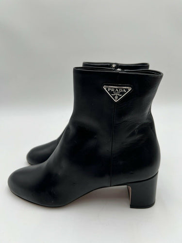 Prada Logo-Plaque Leather Ankle Boots in black Leather Size 36 PRADA