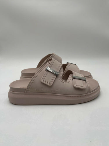 Alexander McQueen Women’s Hybrid Sandals silver-tone hardware Size 41M Alexander McQueen