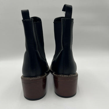 Women’s crown vintage laurely Black Ankle Chelsea Bootie Size 10M Crown Vintage
